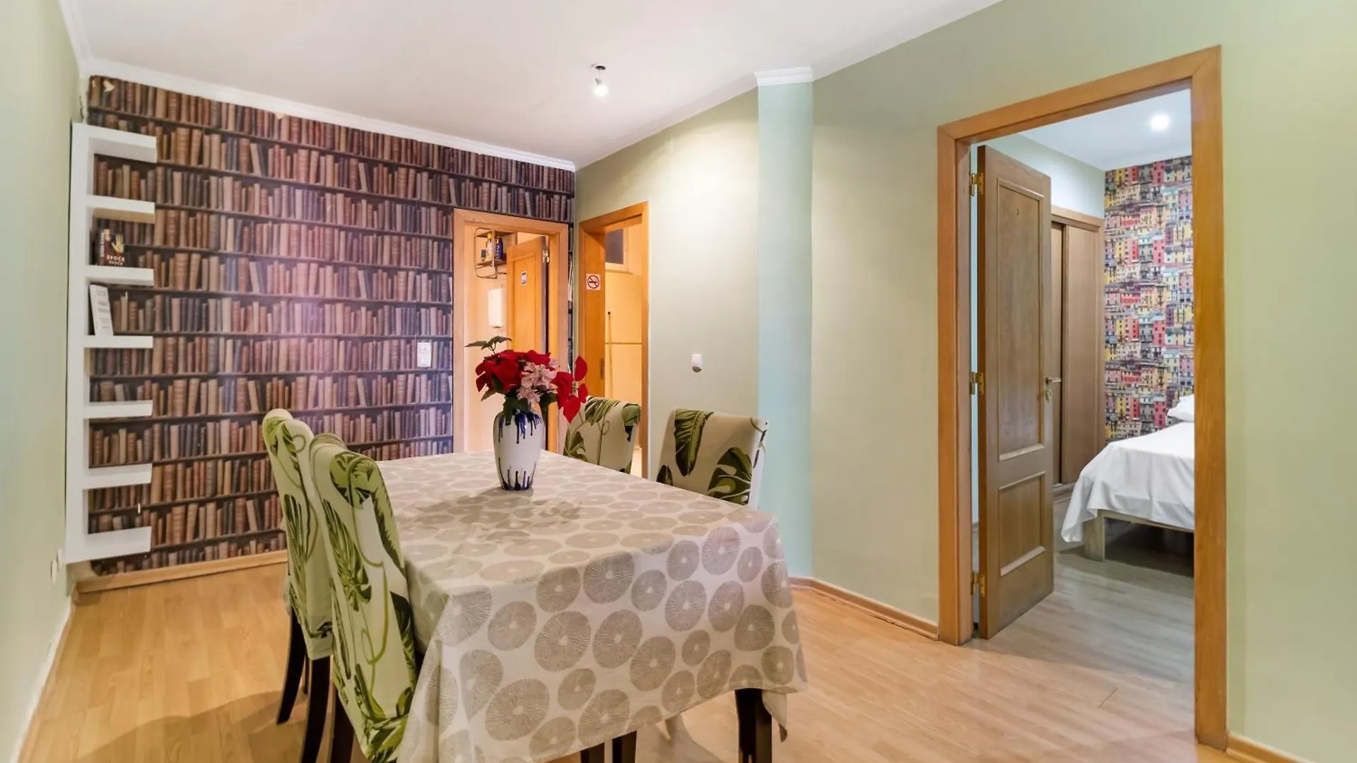 Spacious Apartment In Lisbon'S Historic Centre 65 M² Parking