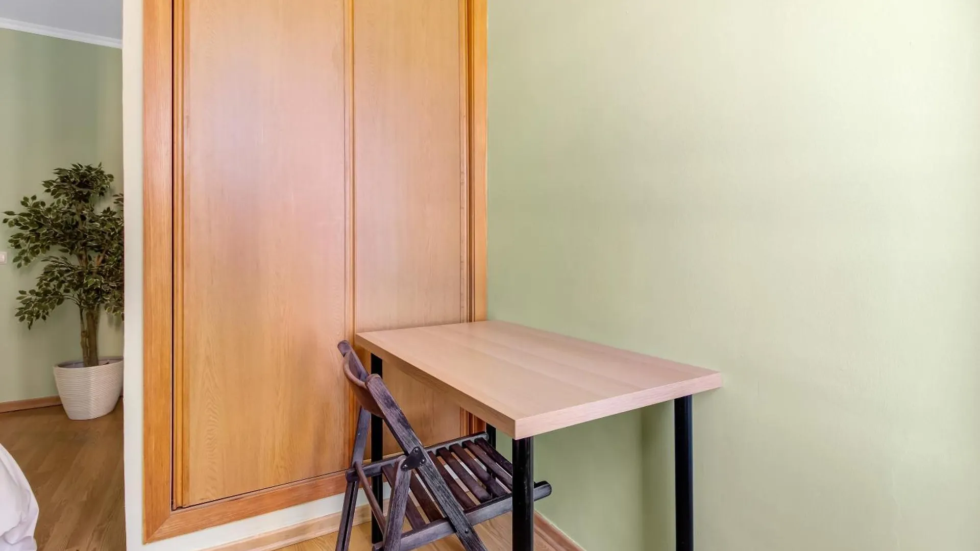 Spacious Apartment In Lisbon'S Historic Centre 65 M² Parking  Lisbon